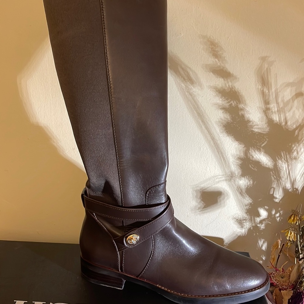 Pre-owned Coach Turnlock Riding Boots.